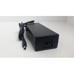 Alimentatore 12V 3000ma 3a con connettore dc maschio 5.5/2.1mm - Telecamera  Videosorveglianza