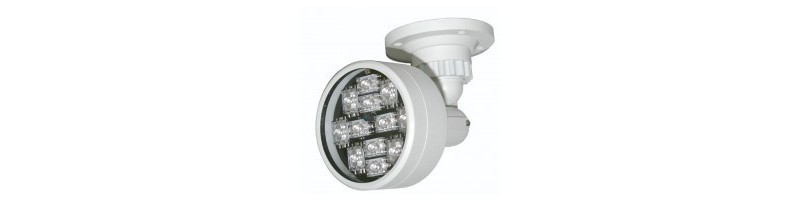 Illuminatore IR LED Fino a 80 Metri IP66 - 8 Led 42U
